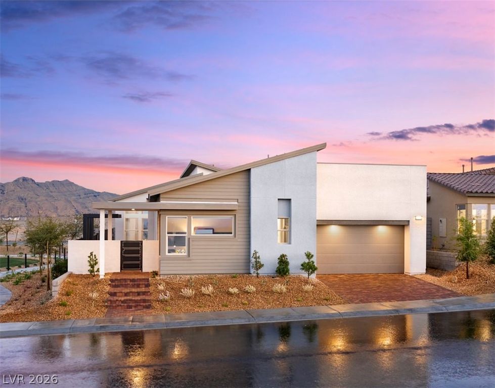 10285 Grey Poplar Court, Las Vegas, NV 89166