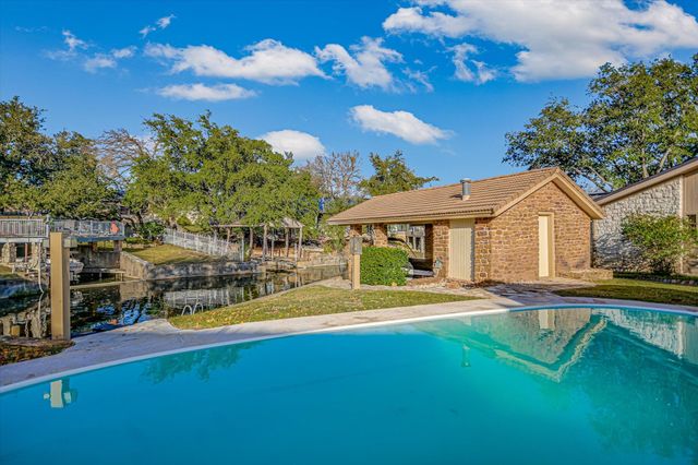 108 Nimrod, Horseshoe Bay, TX 78657