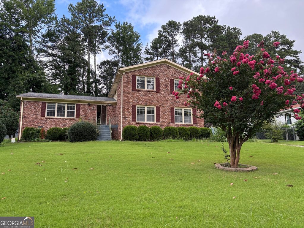 1481 Drayton Woods Drive, Tucker, GA 30084