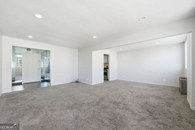 215 Piedmont Avenue NE APT 2002, Atlanta, GA 30308