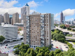 215 Piedmont Avenue NE APT 2002, Atlanta, GA 30308