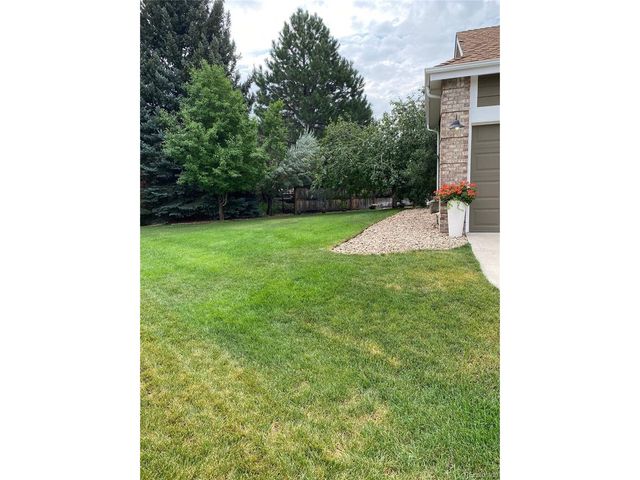 8252 S Balsam Ct, Littleton, CO 80128