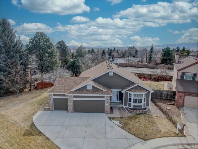 8252 S Balsam Ct, Littleton, CO 80128