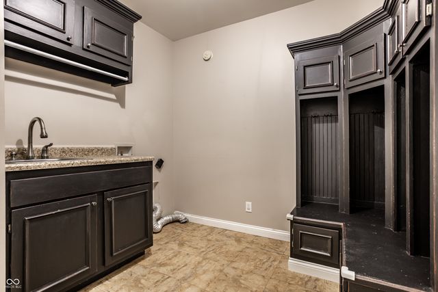 13239 Carmichael Lane, Carmel, IN 46074