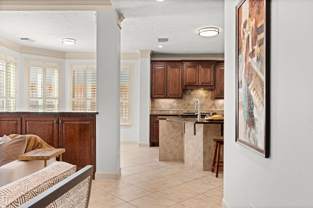 4521 Mayfair Street, Bellaire, TX 77401