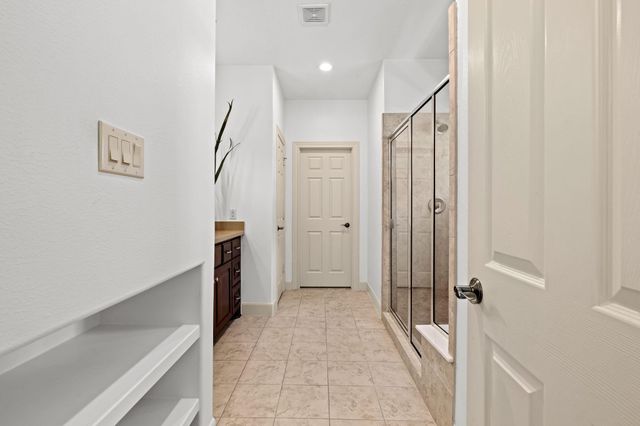 4521 Mayfair Street, Bellaire, TX 77401