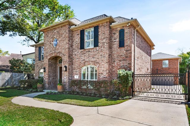 4521 Mayfair Street, Bellaire, TX 77401