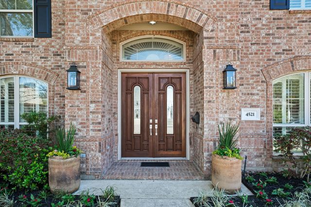 4521 Mayfair Street, Bellaire, TX 77401