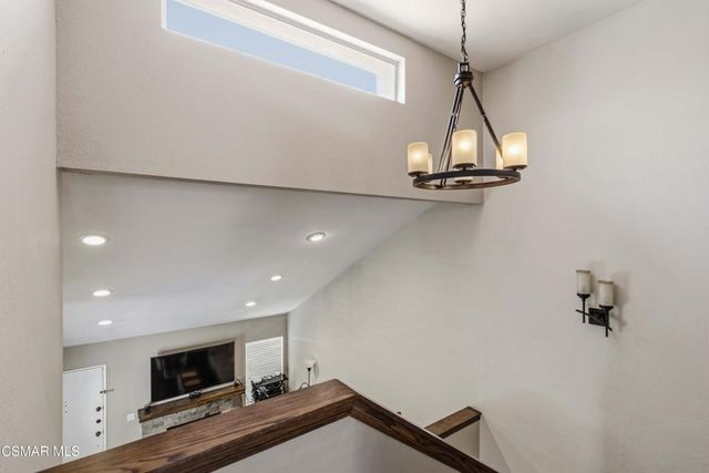692 Via Colinas, Westlake Village, CA 91362