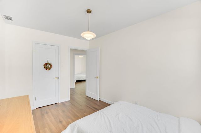 704 6th St, Davis, CA 95616