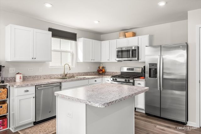 8004 Greywall Boulevard, Plainfield, IL 60586