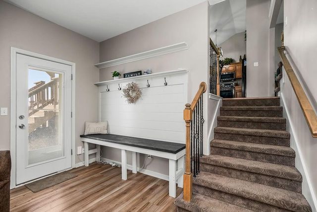 10912 N Manchester Avenue, Kansas City, MO 64157