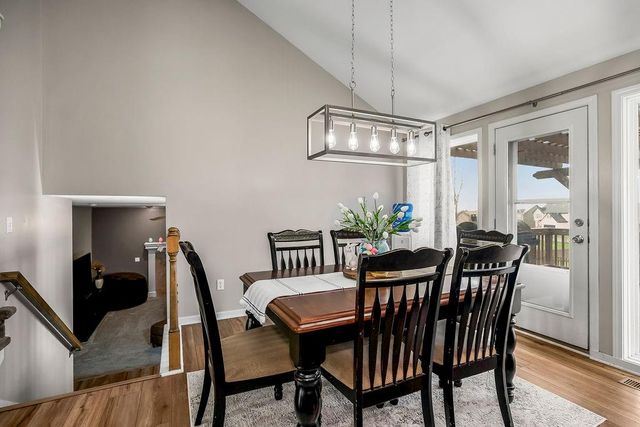 10912 N Manchester Avenue, Kansas City, MO 64157