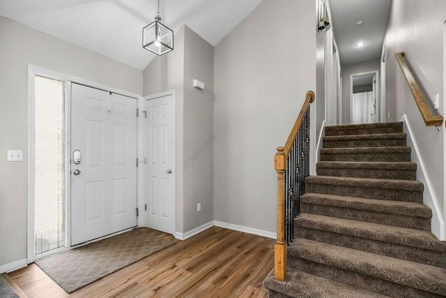 10912 N Manchester Avenue, Kansas City, MO 64157