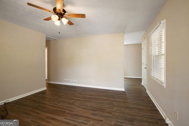 116 Ann Avenue, Cumming, GA 30040