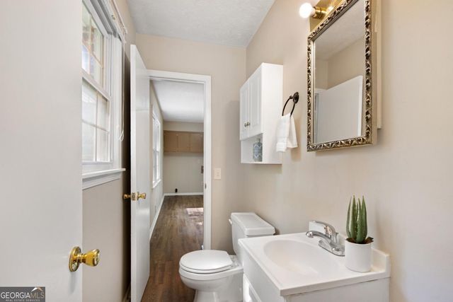 116 Ann Avenue, Cumming, GA 30040