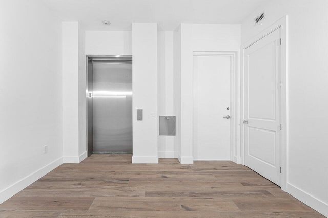 180 Lake Drive 2304, Palm Beach Shores, FL 33404