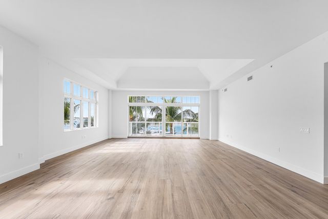 180 Lake Drive 2304, Palm Beach Shores, FL 33404