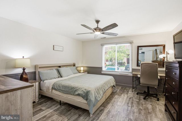 3002-A GREENWOOD CT, Mount Laurel, NJ 08054