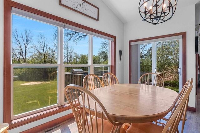 3027 SCARLET OAK ROAD, De Pere, WI 54115