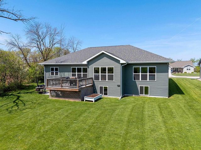3027 SCARLET OAK ROAD, De Pere, WI 54115