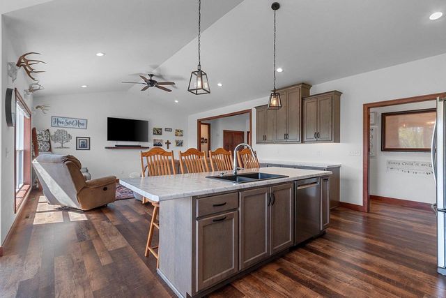 3027 SCARLET OAK ROAD, De Pere, WI 54115