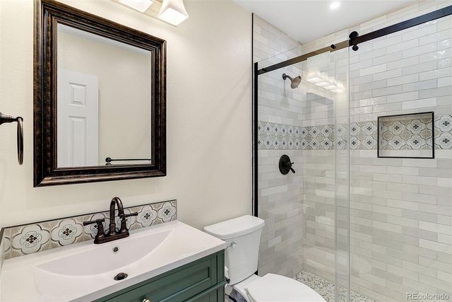 10049 Wyecliff Drive, Highlands Ranch, CO 80126