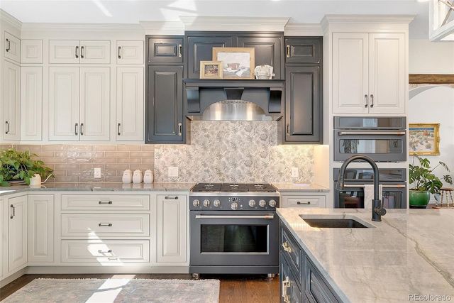 10049 Wyecliff Drive, Highlands Ranch, CO 80126