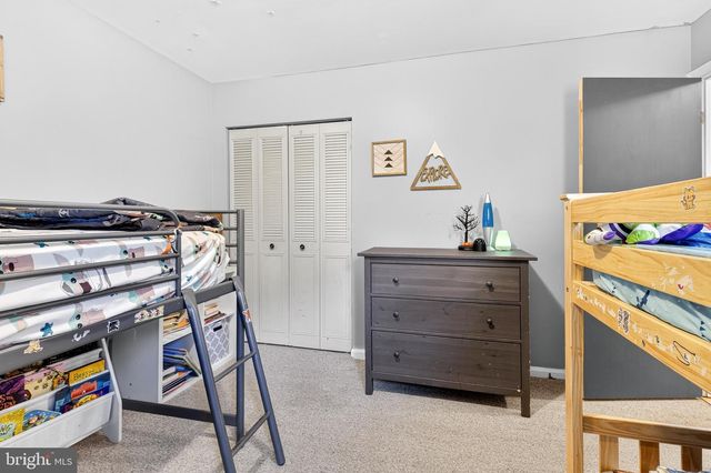 116 CRYSTAL DR, Wrightsville, PA 17368