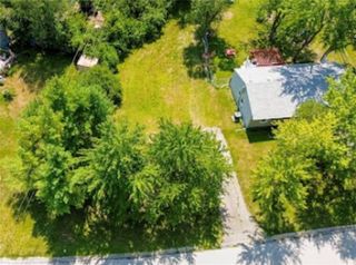 6105 E 148th Street, Grandview, MO 64030