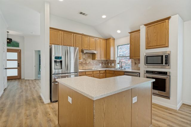 11248 Blackhawk Drive, Frisco, TX 75033