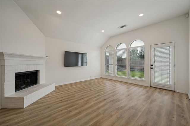 11248 Blackhawk Drive, Frisco, TX 75033