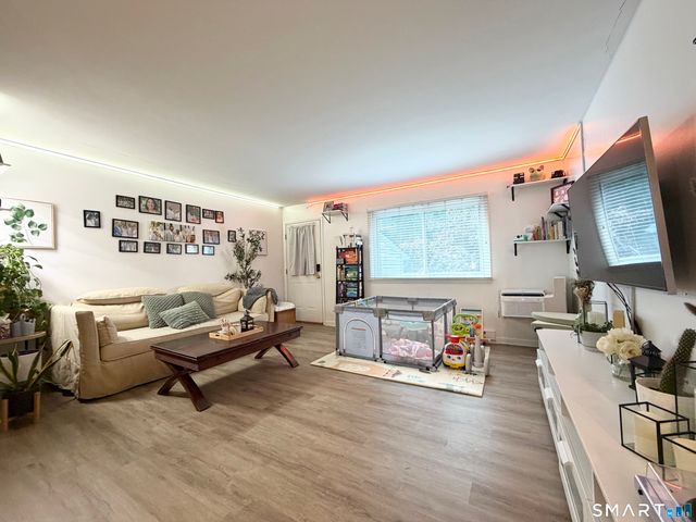 83 Chestnut Street D, Bethel, CT 06801