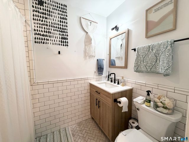 83 Chestnut Street D, Bethel, CT 06801