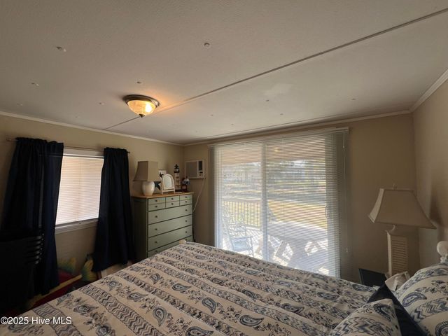 50 Point Avenue, Belhaven, NC 27810