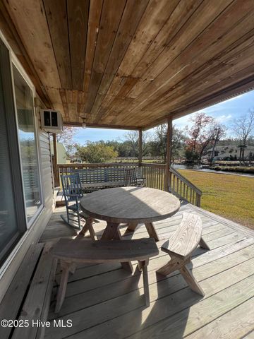 50 Point Avenue, Belhaven, NC 27810