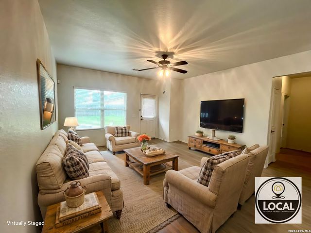 6011 Travis Summit, San Antonio, TX 78218