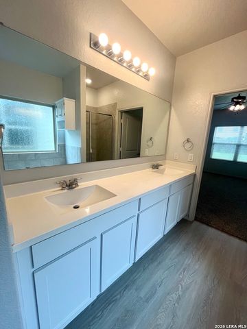 6011 Travis Summit, San Antonio, TX 78218
