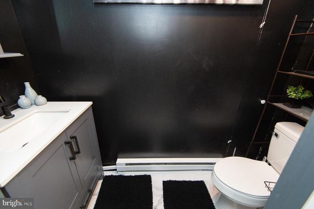 521 ACADEMY ST, Hurlock, MD 21643