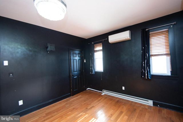 521 ACADEMY ST, Hurlock, MD 21643