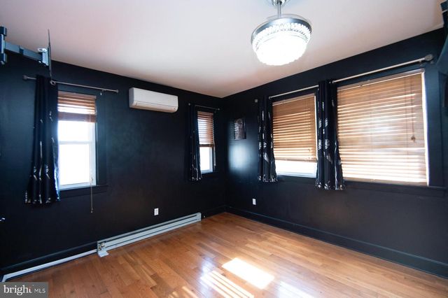 521 ACADEMY ST, Hurlock, MD 21643