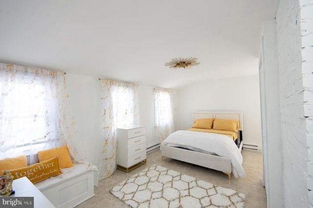 521 ACADEMY ST, Hurlock, MD 21643