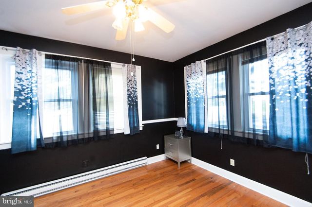 521 ACADEMY ST, Hurlock, MD 21643