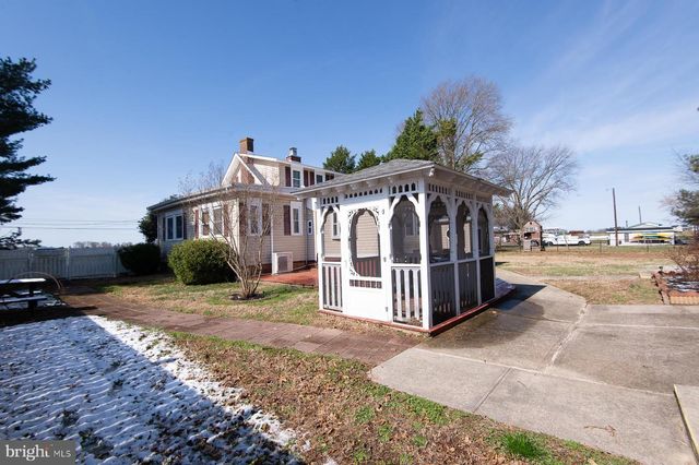 521 ACADEMY ST, Hurlock, MD 21643