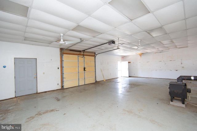 521 ACADEMY ST, Hurlock, MD 21643