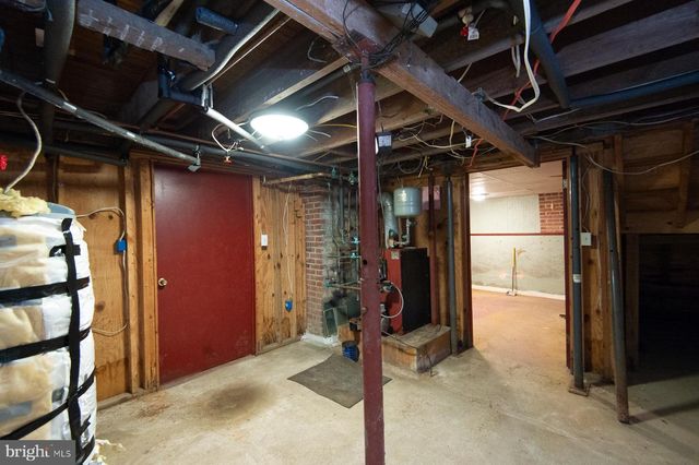 521 ACADEMY ST, Hurlock, MD 21643