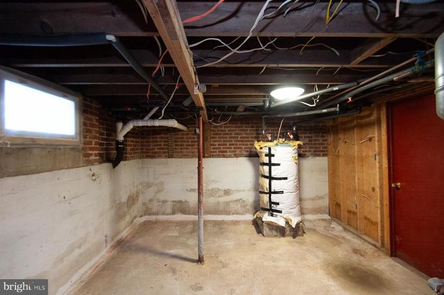 521 ACADEMY ST, Hurlock, MD 21643