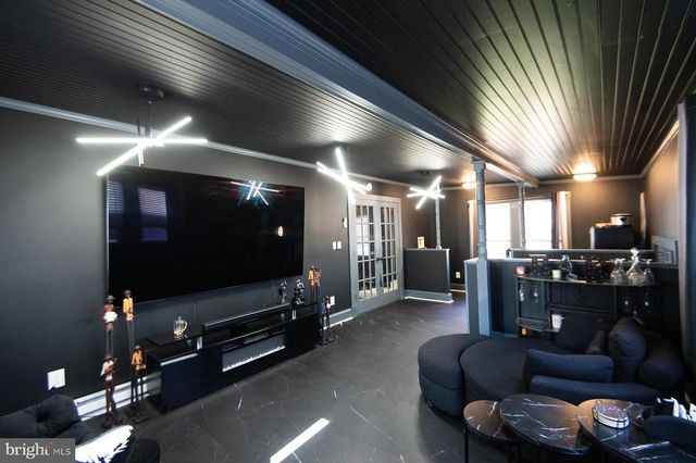 521 ACADEMY ST, Hurlock, MD 21643