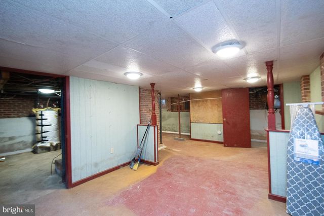 521 ACADEMY ST, Hurlock, MD 21643