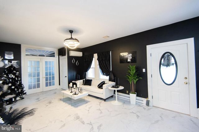 521 ACADEMY ST, Hurlock, MD 21643